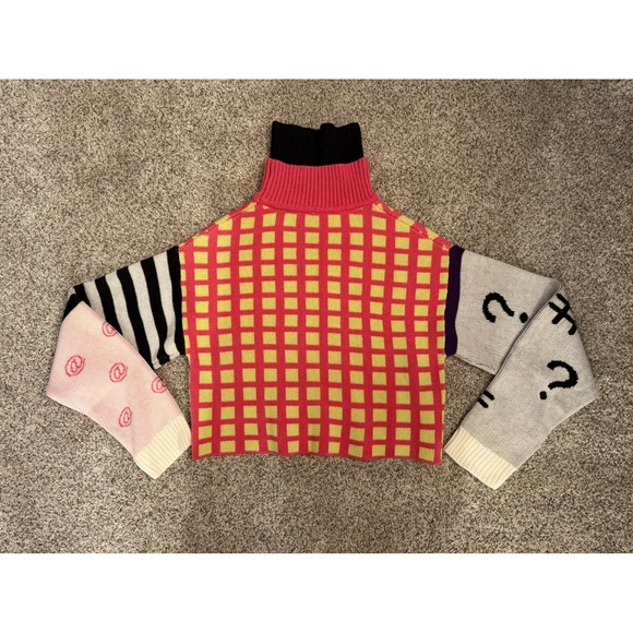 AKIRA Paris Patchwork Graphic Turtleneck Sweater Pink Yellow Multi Large - Picture 5 of 5